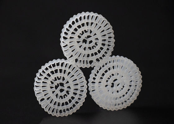 Mua Vật liệu HDPE Virgin MBBR Bio Media Màu trắng Và 25 * 4mm Kích thước Vùng bề mặt cao MBBR online manufacture