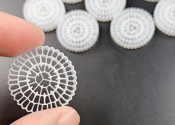 Kaldnes K5 FDA An toàn Biofilm hoạt động treo nhanh Mbbr Bio Filter Media