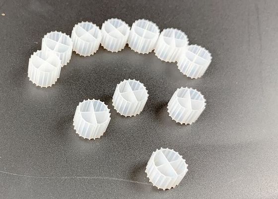 MBBR HDPE màu trắng IFAS Biological Filter Media 1000m2/M3