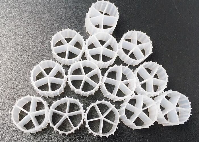 MBBR Ball Shock Plastic Filter Media BOD / COD Và loại bỏ nitơ