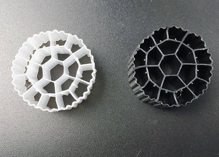 Phương pháp tế bào hoạt động Màu trắng HDPE Vật liệu nhựa MBBR