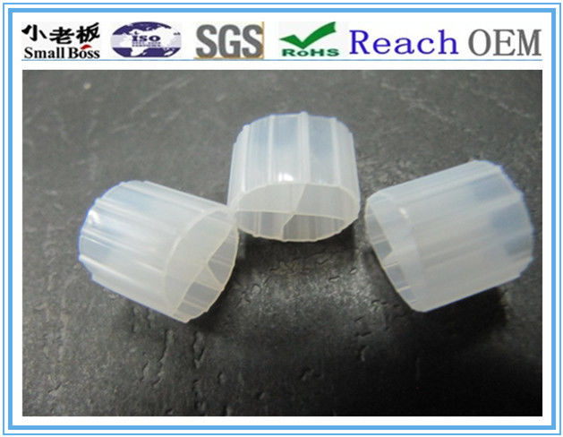 HIPS màu trắng Plastic Bio Media, Di chuyển giường Biofilter 12 * 9mm kích thước