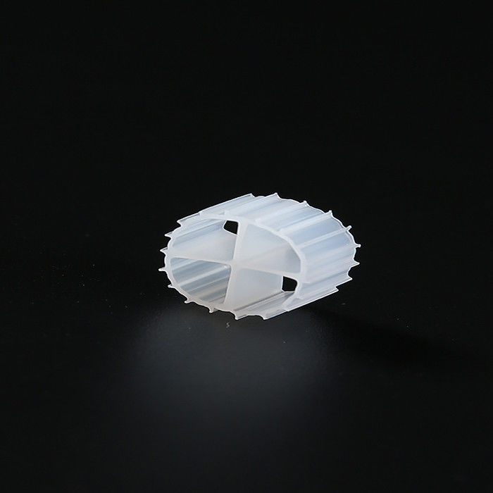 Điều trị nước thải Trắng MBBR Bio Media Di chuyển giường lọc bể cá