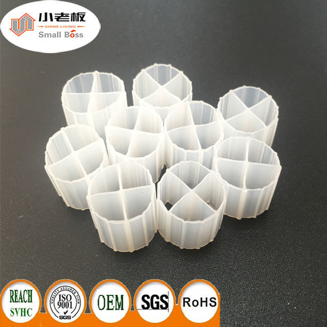HIPS màu trắng Plastic Bio Media, Di chuyển giường Biofilter 12 * 9mm kích thước