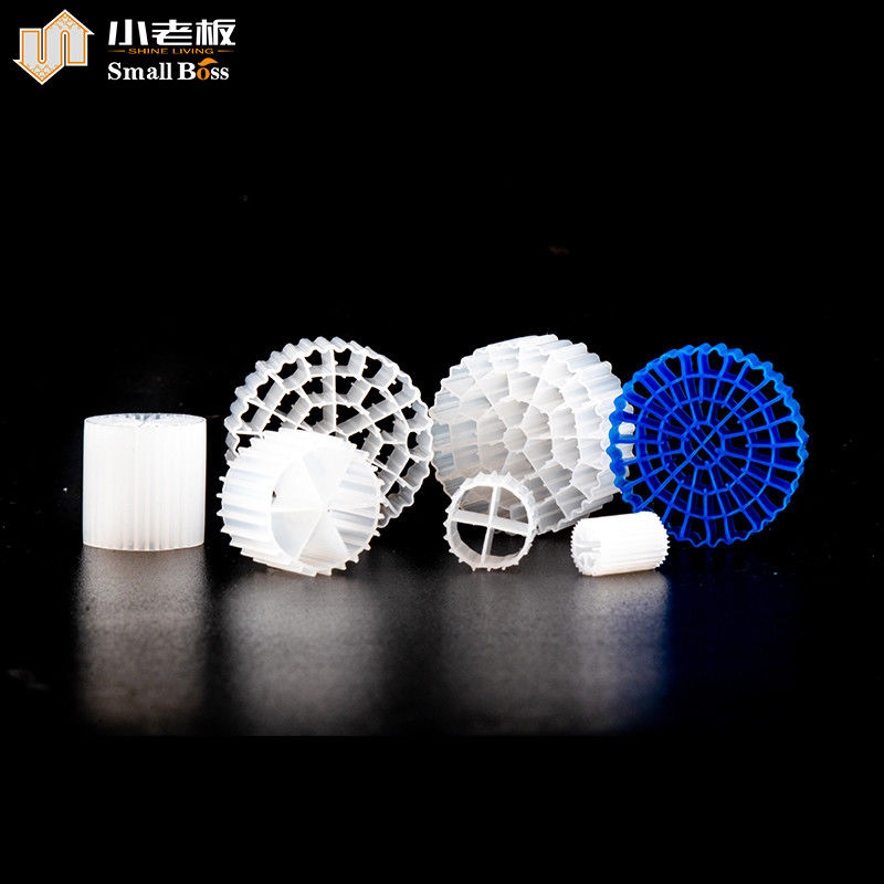 PE38 Phòng phản ứng phim sinh học chuyển động màu trắng màu tự nhiên nguyên chất HDPE Mbbr Carrier