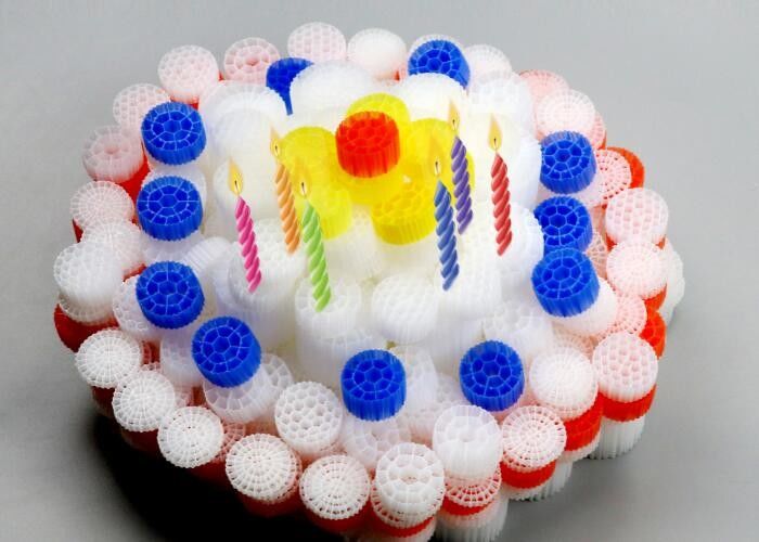 phổ biến màu đen nguyên thủy HDPE vật liệu MBBR môi trường sinh học cho xử lý nước thải công nghiệp