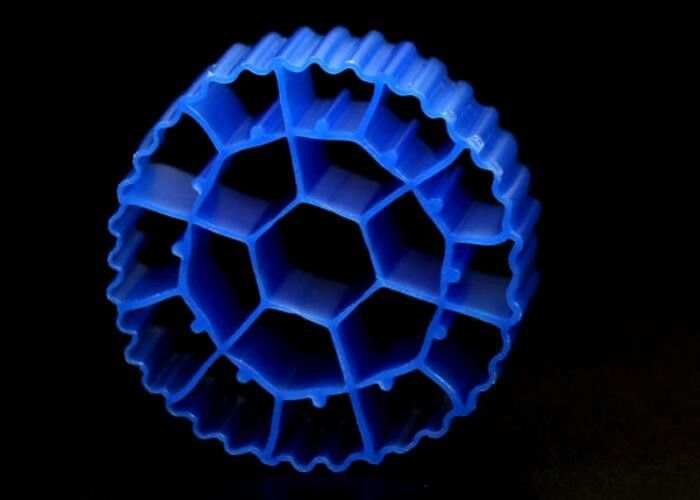 Vật liệu lọc nhựa MBBR Biocell BIO Balls cho khả năng chống sốc RAS