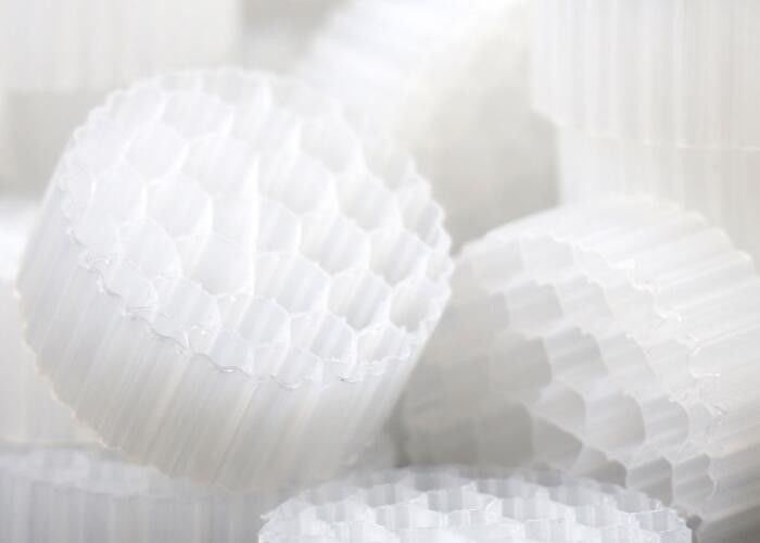 Thủy sản bể cá Mbbr Carrier Bio Ball Filter Môi trường truyền thông - thân thiện