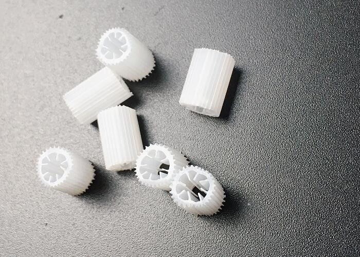 Phương tiện truyền thông nhựa MBBR Bộ lọc K1 Bộ lọc giường di chuyển Cải thiện chất lượng nước