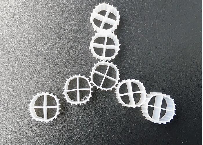 MBBR Biofilter Media Biochips 0,96 - 0,98g / Cm3 mật độ cho RAS nuôi trồng thủy sản FAB phương tiện sinh học