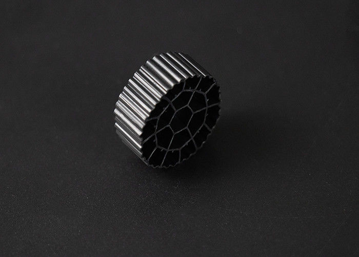 Vật liệu HDPE Virgin MBBR Filter Media Biofilter 25mm X12mm Kích thước 600 m2/m3 diện tích bề mặt
