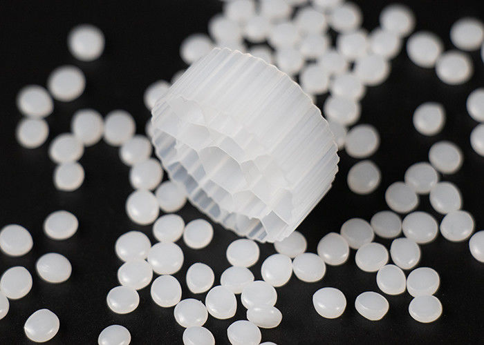19 lỗ K3 Biocell Filter Media với vật liệu HDPE nguyên chất và màu trắng