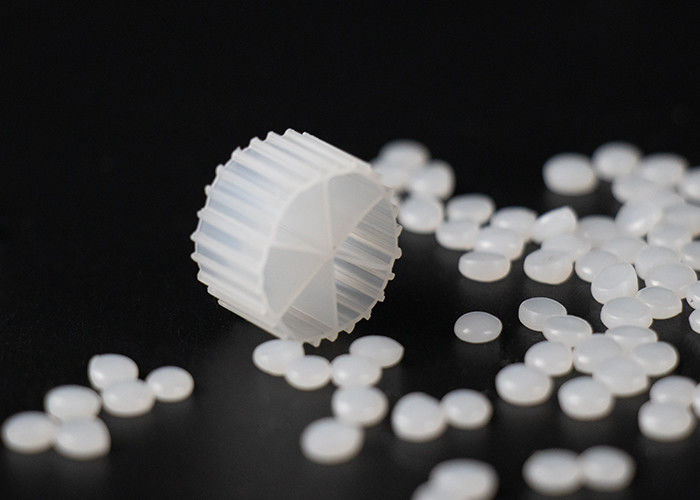 MBBR 100% nguyên chất HDPE PE04 BIO Filter Media Màu trắng 0,98g/Cm3