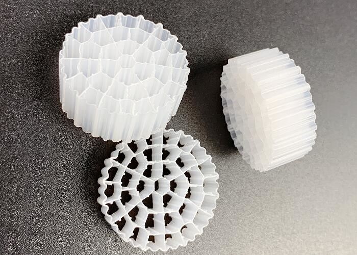 FDA Công nghệ A / O an toàn MBBR Phương tiện lọc nhựa Vật liệu Hdpe trắng