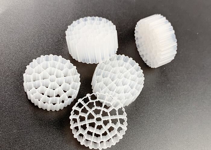 IFAS FDA Safty HDPE Màu trắng MBBR Biocell Filter Media Công nghệ A / O