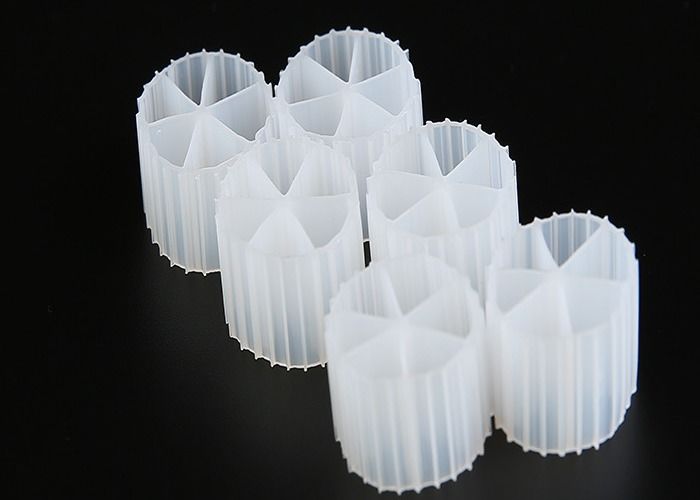 Hồ cá MBBR Bio Media K1 Bộ lọc giường di chuyển nguyên chất HDPE 85% độ xốp