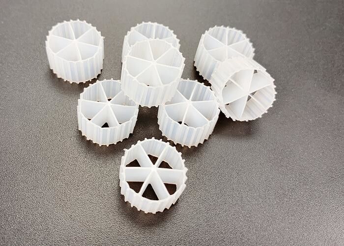 Biocell Bio Carrier PE04 6 phòng MBBR Bio Balls Filter Media cho bể thiếu khí