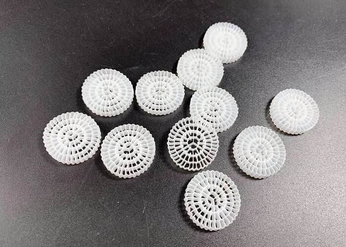 Phân phối giường Biofilm lò phản ứng MBBR Filter Media Super Decarburization Eco Friendly