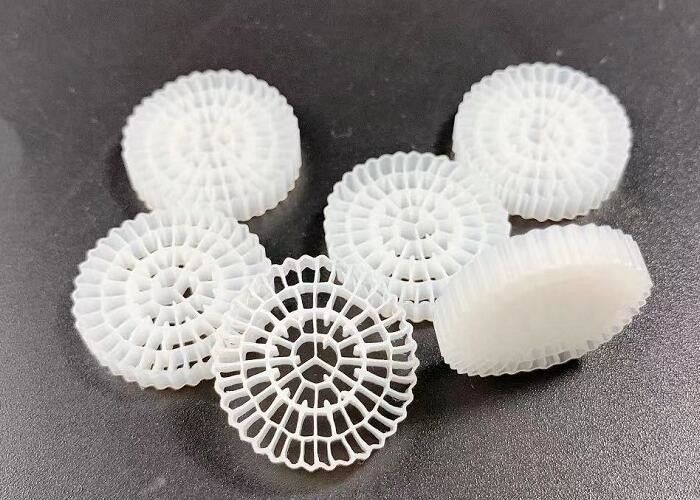 HDPE Mbbr Carrier Bio Filter cho các giường treo nuôi cá 25x4MM
