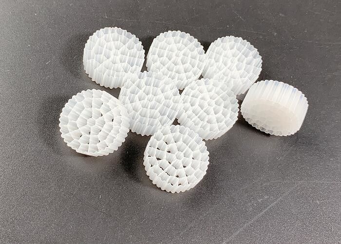 Màu trắng SBR xử lý nước quá trình MBBR Filter Media ROHS REACH