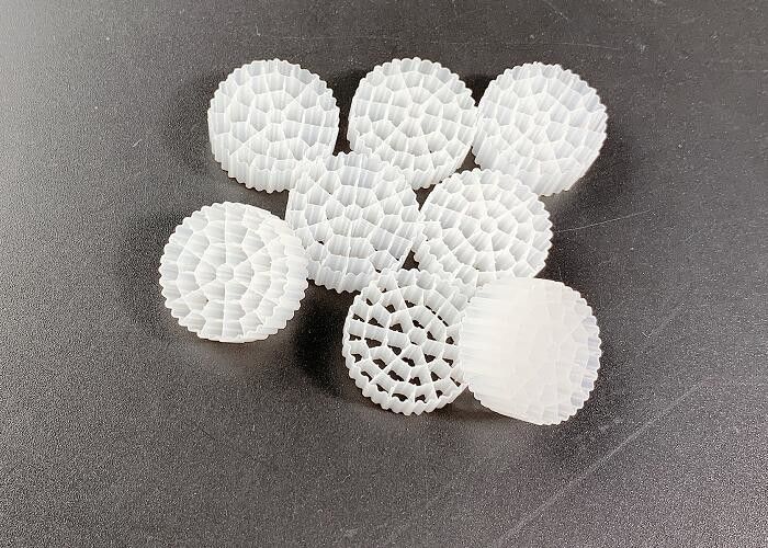 Màu trắng SBR xử lý nước quá trình MBBR Filter Media ROHS REACH