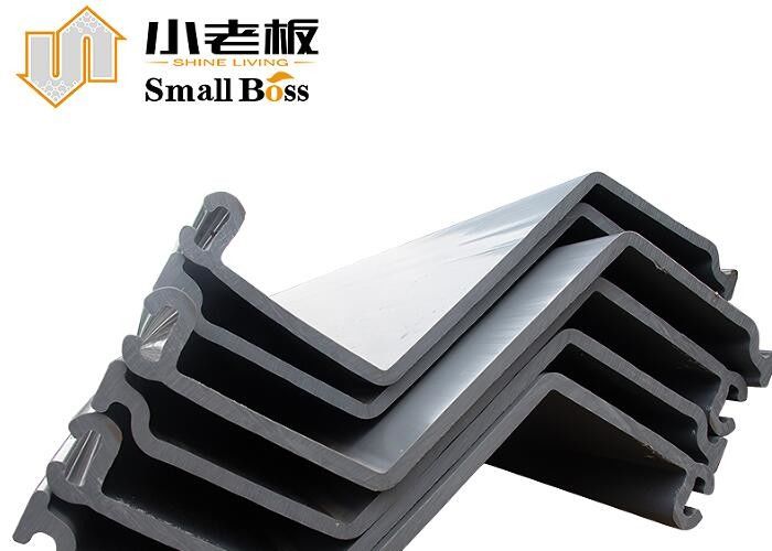 Vinyl PVC Extrusion Bảng đống Uvioresistant tùy chỉnh loại Z cắt